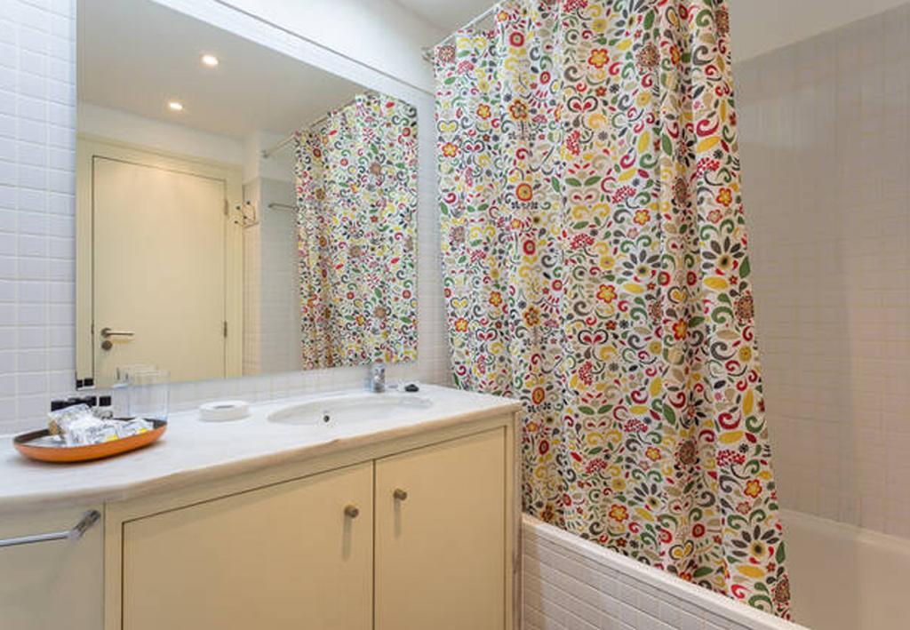Apartament The Day Tripper At Chiado Lizbona Zewnętrze zdjęcie